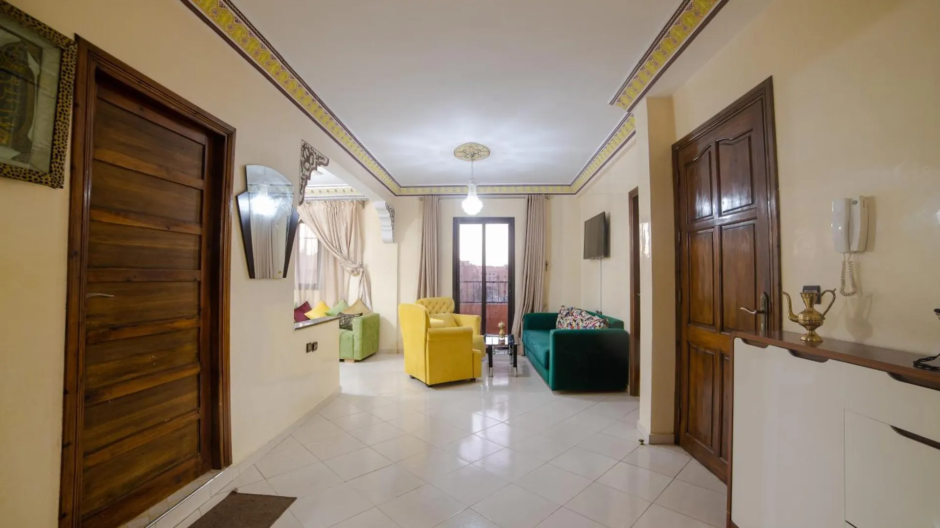 Family Apartment In Marrakech 3 Bedrooms & Balcony With View Marrakesz Maroko
