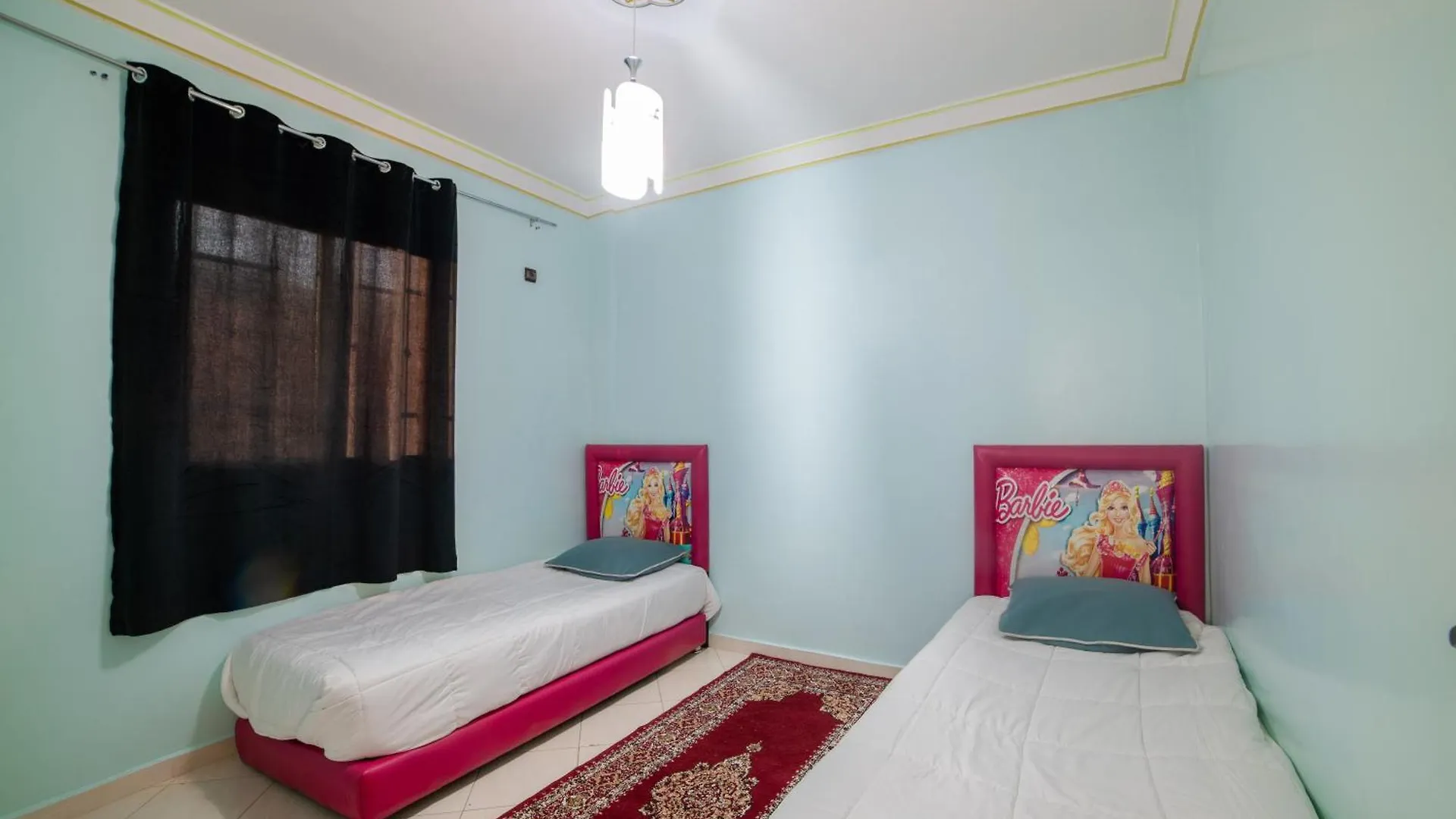 Family Apartment In Marrakech 3 Bedrooms & Balcony With View Marrakesz