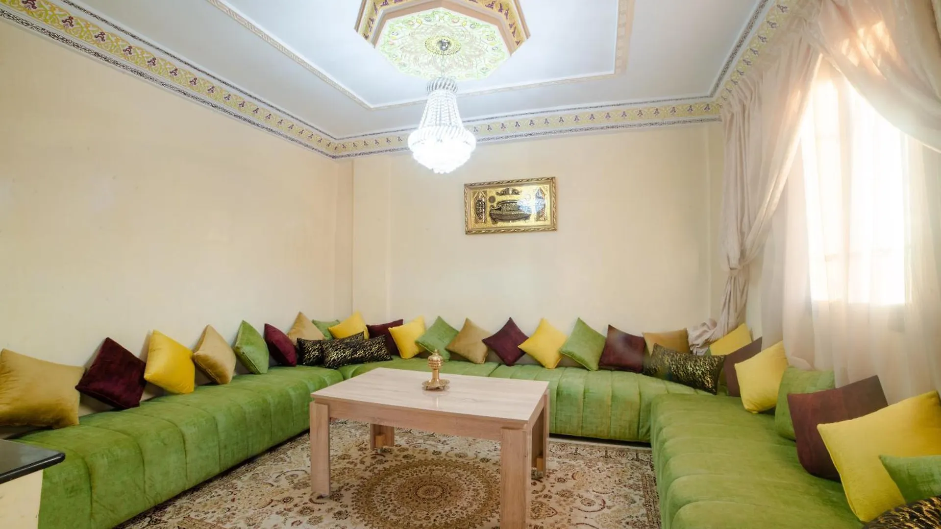 Family Apartment In Marrakech 3 Bedrooms & Balcony With View Marrakesh